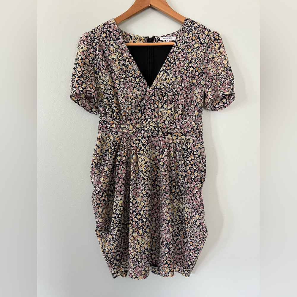 Guild Prime Floral V-neck Gathered Skirt Mini Dress • 36
